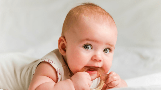 10 Top Signs that Your Baby is Teething