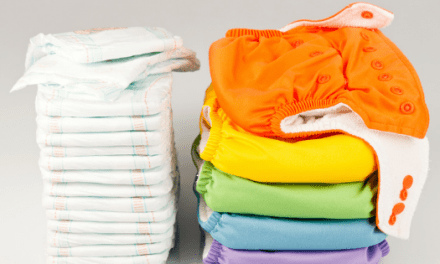 Cloth Diapers Vs. Disposable Diapers – Which One Should You Choose?