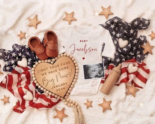 Fourth of July Pregnancy Announcement With Ultrasound Ideas